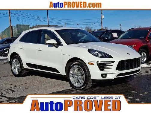 2017 Porsche Macan S AWD photo