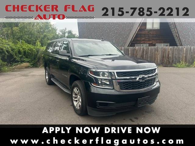 2017 Chevrolet Suburban LT 4WD photo