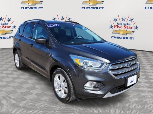 2017 Ford Escape SE FWD photo