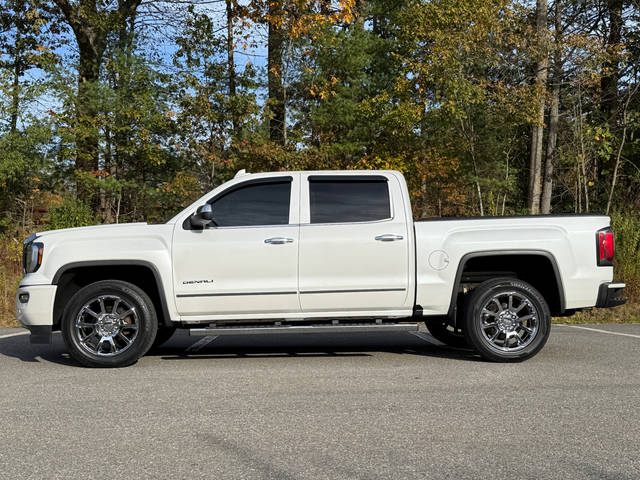 2017 GMC Sierra 1500 Denali 4WD photo