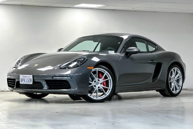 2017 Porsche Cayman S RWD photo