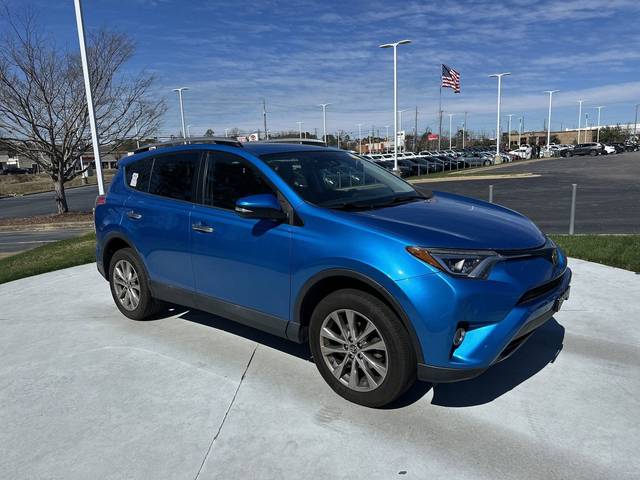 2017 Toyota RAV4 Limited AWD photo