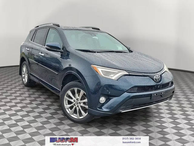 2017 Toyota RAV4 Platinum AWD photo