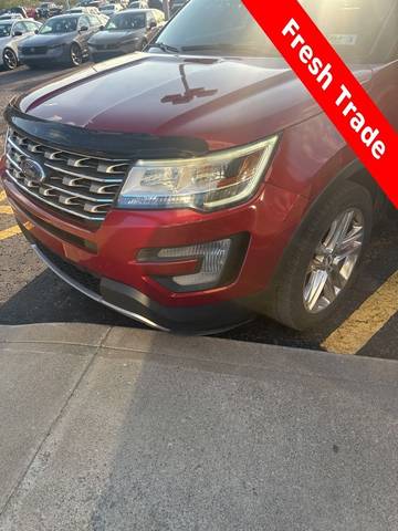 2017 Ford Explorer XLT 4WD photo