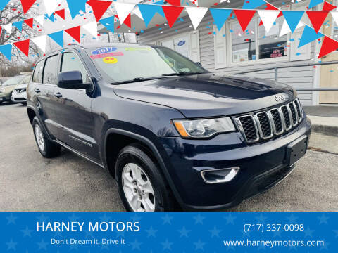 2017 Jeep Grand Cherokee Laredo 4WD photo
