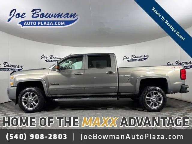 2017 Chevrolet Silverado 2500HD High Country 4WD photo