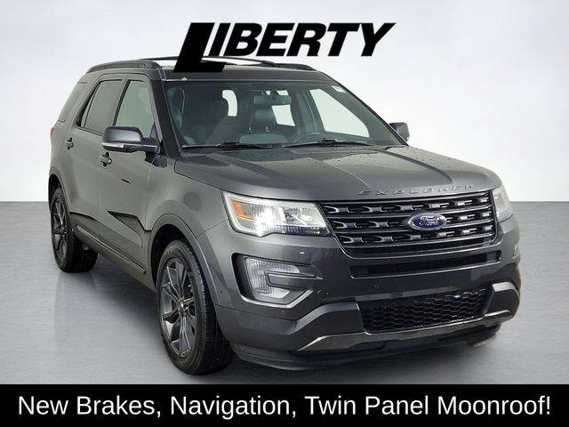 2017 Ford Explorer XLT 4WD photo