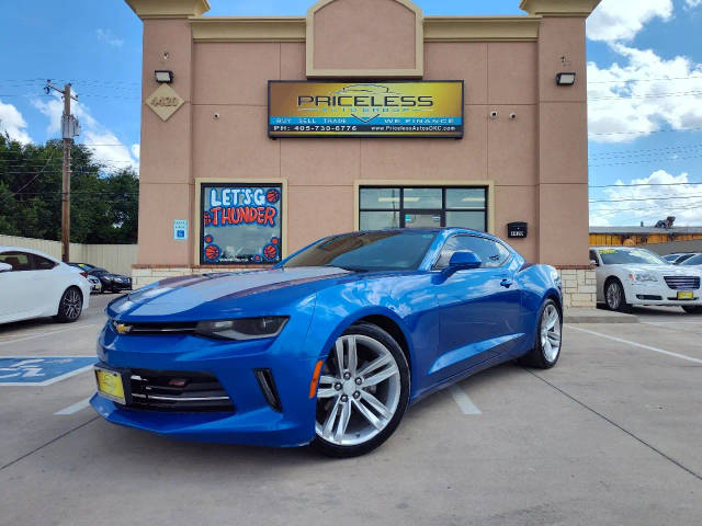 2017 Chevrolet Camaro 1LT RWD photo