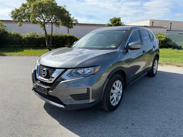 2017 Nissan Rogue S FWD photo
