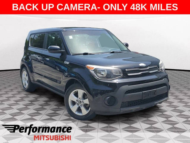 2017 Kia Soul Base FWD photo