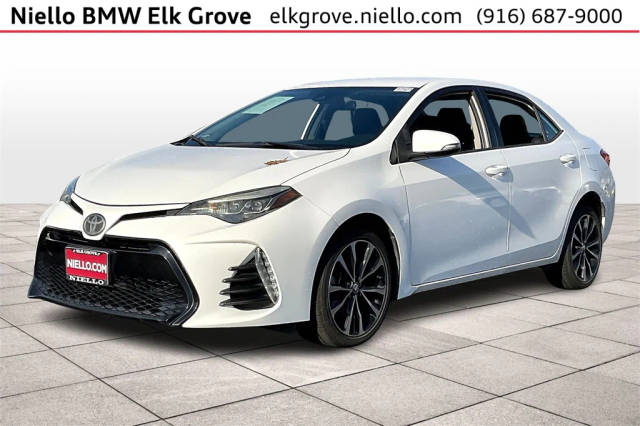 2017 Toyota Corolla SE FWD photo