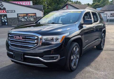 2017 GMC Acadia SLT AWD photo