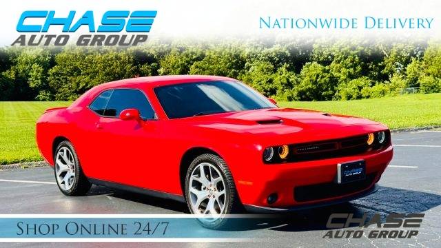 2016 Dodge Challenger SXT Plus RWD photo