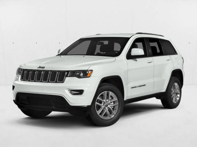 2017 Jeep Grand Cherokee Laredo RWD photo