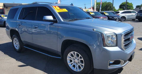 2016 GMC Yukon SLT 4WD photo