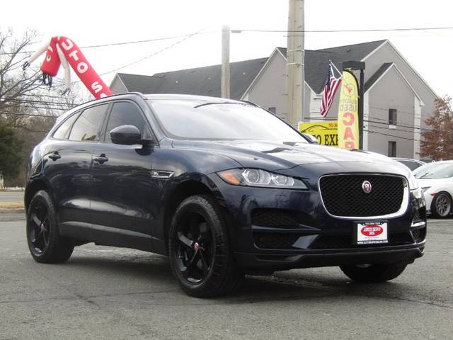 2017 Jaguar F-Pace 35t Premium AWD photo