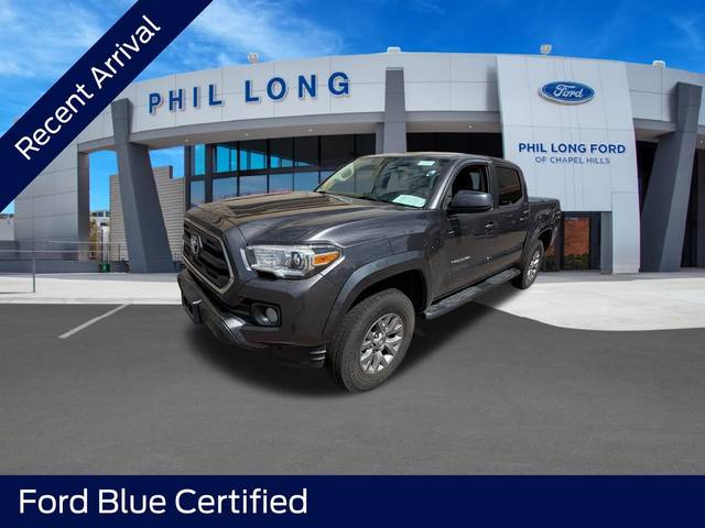 2017 Toyota Tacoma SR5 4WD photo
