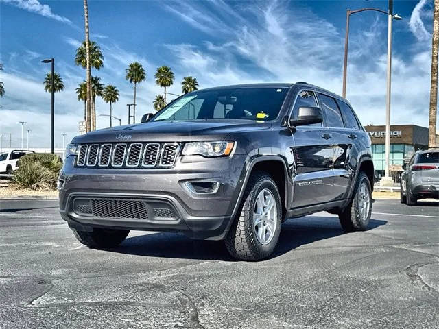 2017 Jeep Grand Cherokee Laredo 4WD photo