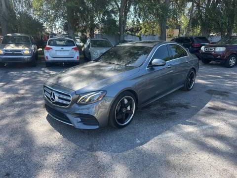 2017 Mercedes-Benz E-Class E 300 Sport RWD photo