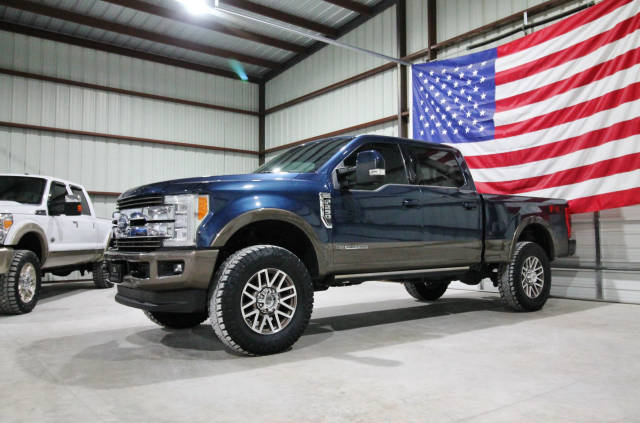 2017 Ford F-250 Super Duty King Ranch 4WD photo