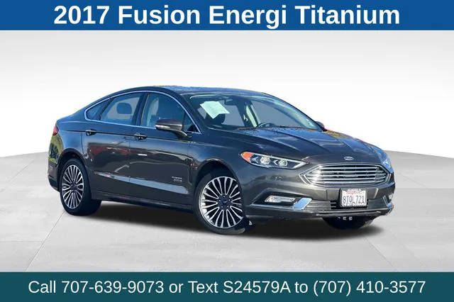 2017 Ford Fusion Energi Titanium FWD photo