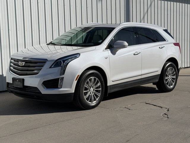 2017 Cadillac XT5 Luxury AWD AWD photo