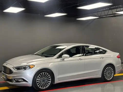 2017 Ford Fusion SE FWD photo