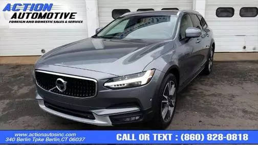 2017 Volvo V90 Cross Country  AWD photo