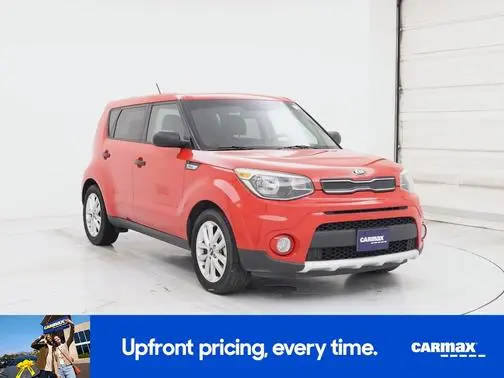 2017 Kia Soul + FWD photo