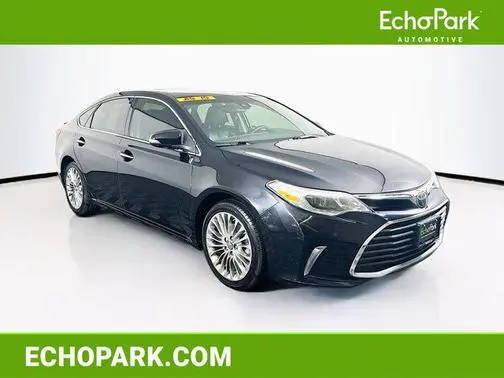 2017 Toyota Avalon Limited FWD photo