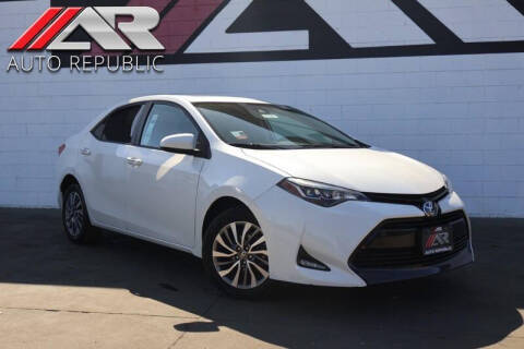 2017 Toyota Corolla XLE FWD photo