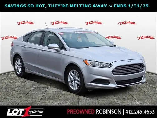 2016 Ford Fusion SE FWD photo