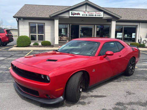 2016 Dodge Challenger R/T Scat Pack RWD photo
