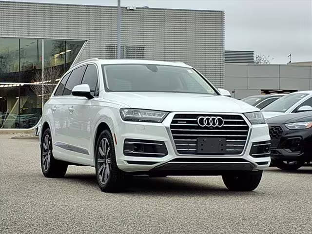 2017 Audi Q7 Premium Plus AWD photo