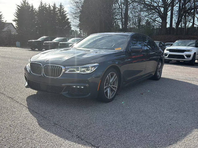 2017 BMW 7 Series 750i RWD photo