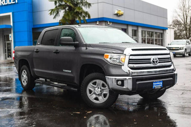 2017 Toyota Tundra SR5 4WD photo