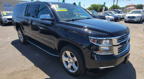 2017 Chevrolet Suburban Premier RWD photo