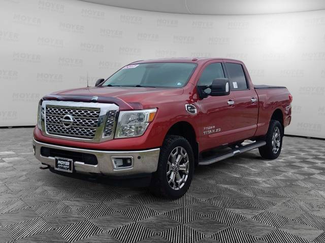 2017 Nissan Titan XD SV 4WD photo