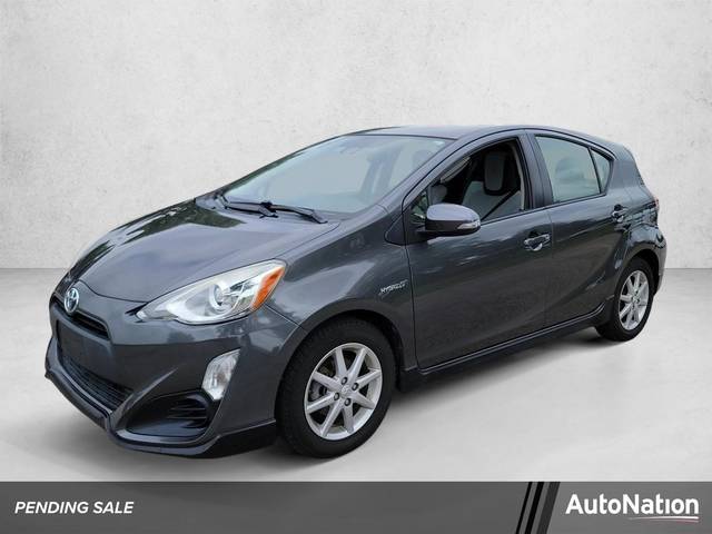 2017 Toyota Prius c One FWD photo