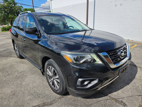 2017 Nissan Pathfinder S FWD photo