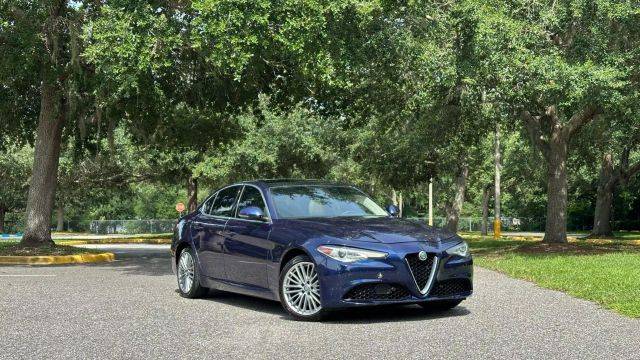 2017 Alfa Romeo Giulia Ti AWD photo