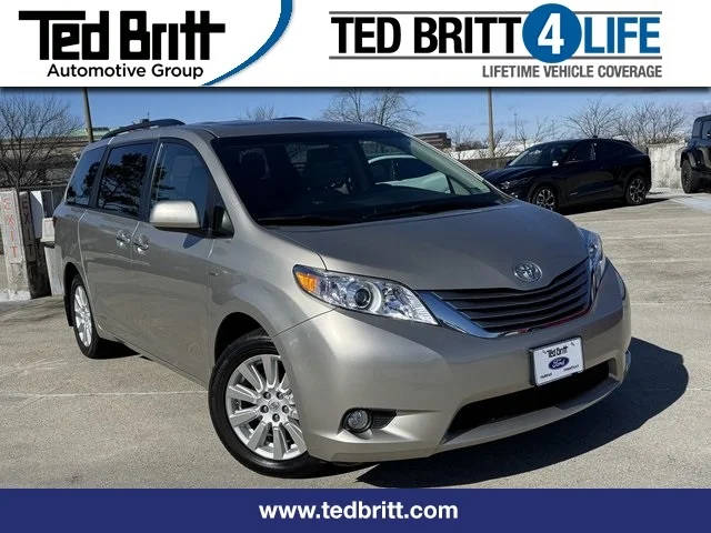 2017 Toyota Sienna XLE AWD photo