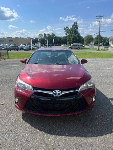 2017 Toyota Camry Hybrid SE FWD photo