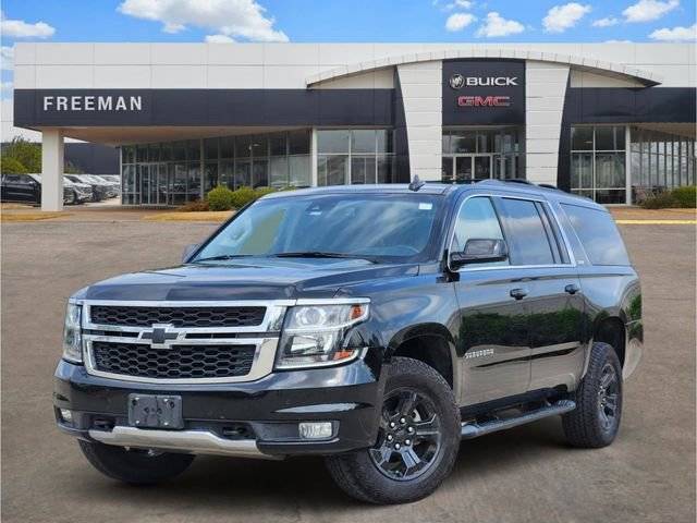 2017 Chevrolet Suburban LT 4WD photo