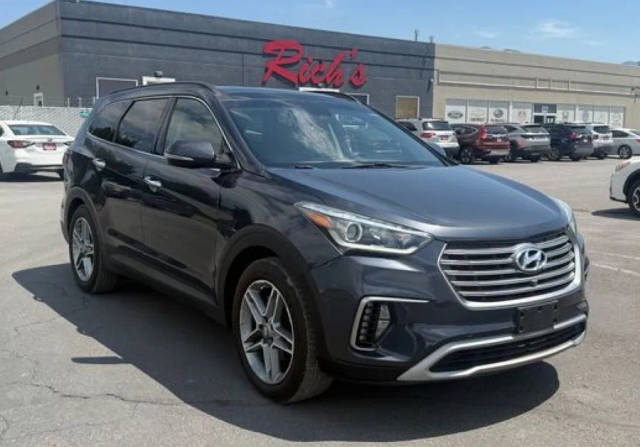2017 Hyundai Santa Fe SE Ultimate FWD photo