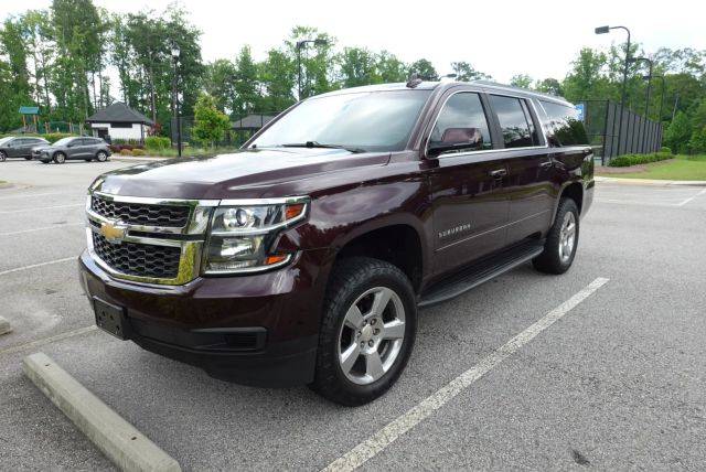 2017 Chevrolet Suburban LS RWD photo