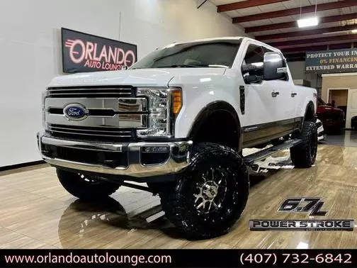 2017 Ford F-250 Super Duty Lariat 4WD photo