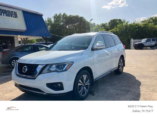 2017 Nissan Pathfinder SV FWD photo