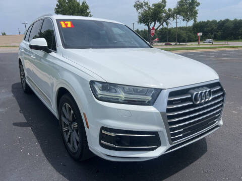 2017 Audi Q7 Prestige AWD photo