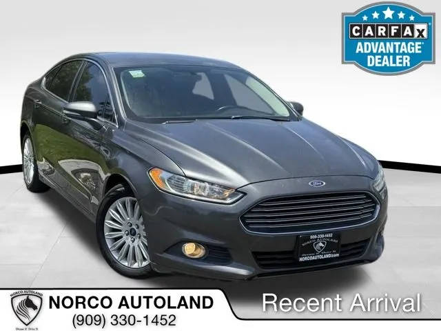 2015 Ford Fusion Energi SE Luxury FWD photo